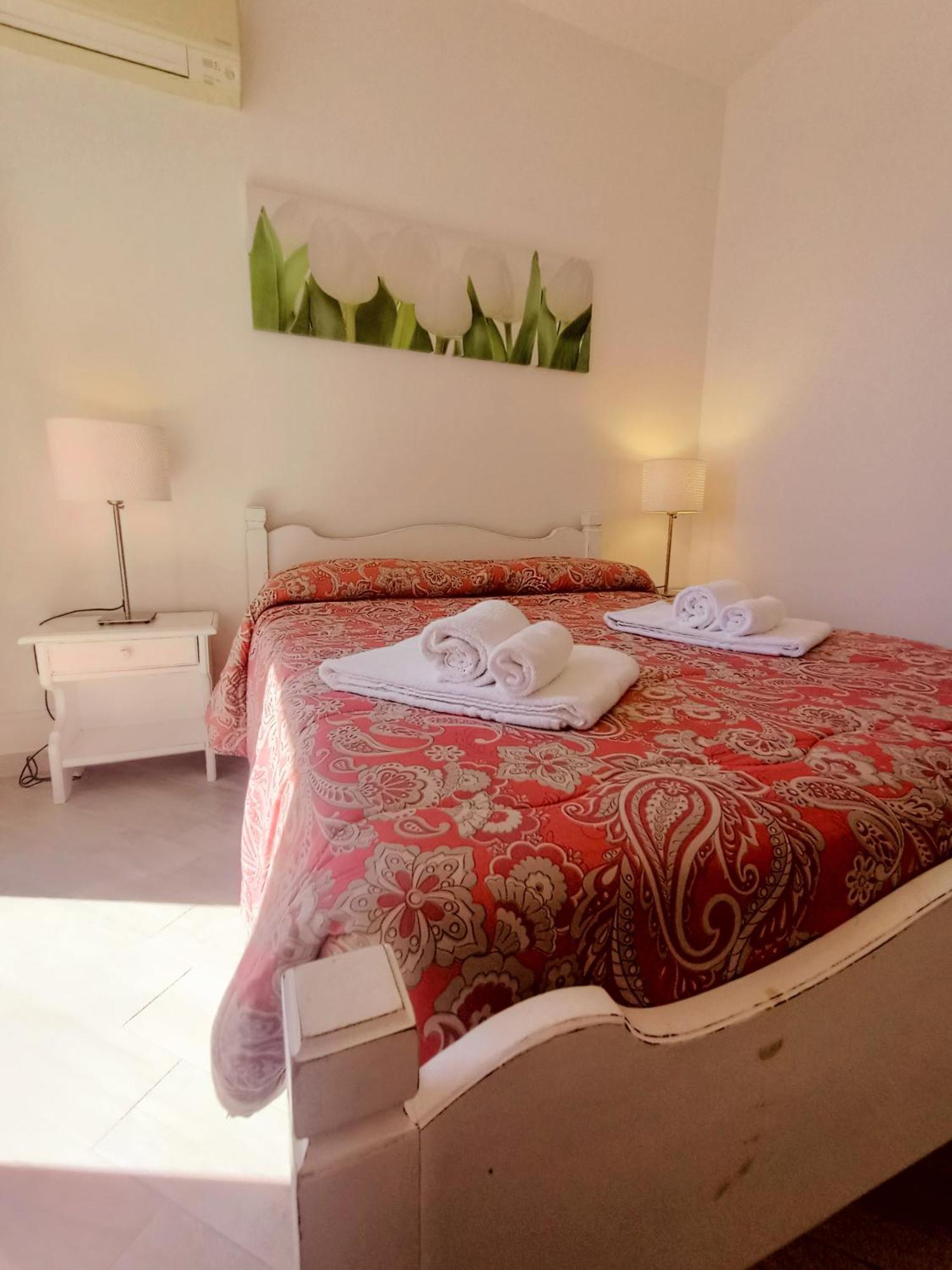 Residence La Meridiana San Bartolomeo Al Mare Luaran gambar