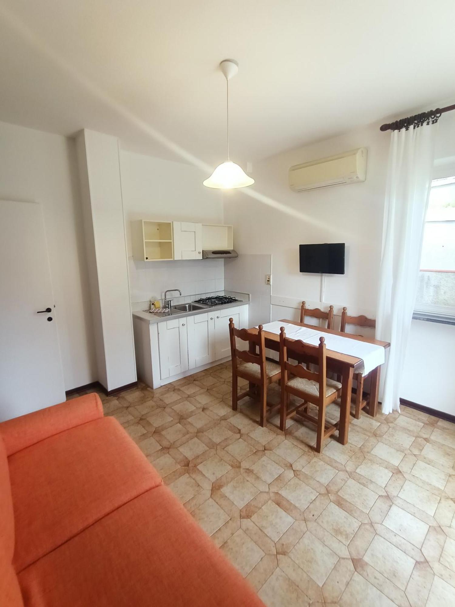 Residence La Meridiana San Bartolomeo Al Mare Luaran gambar